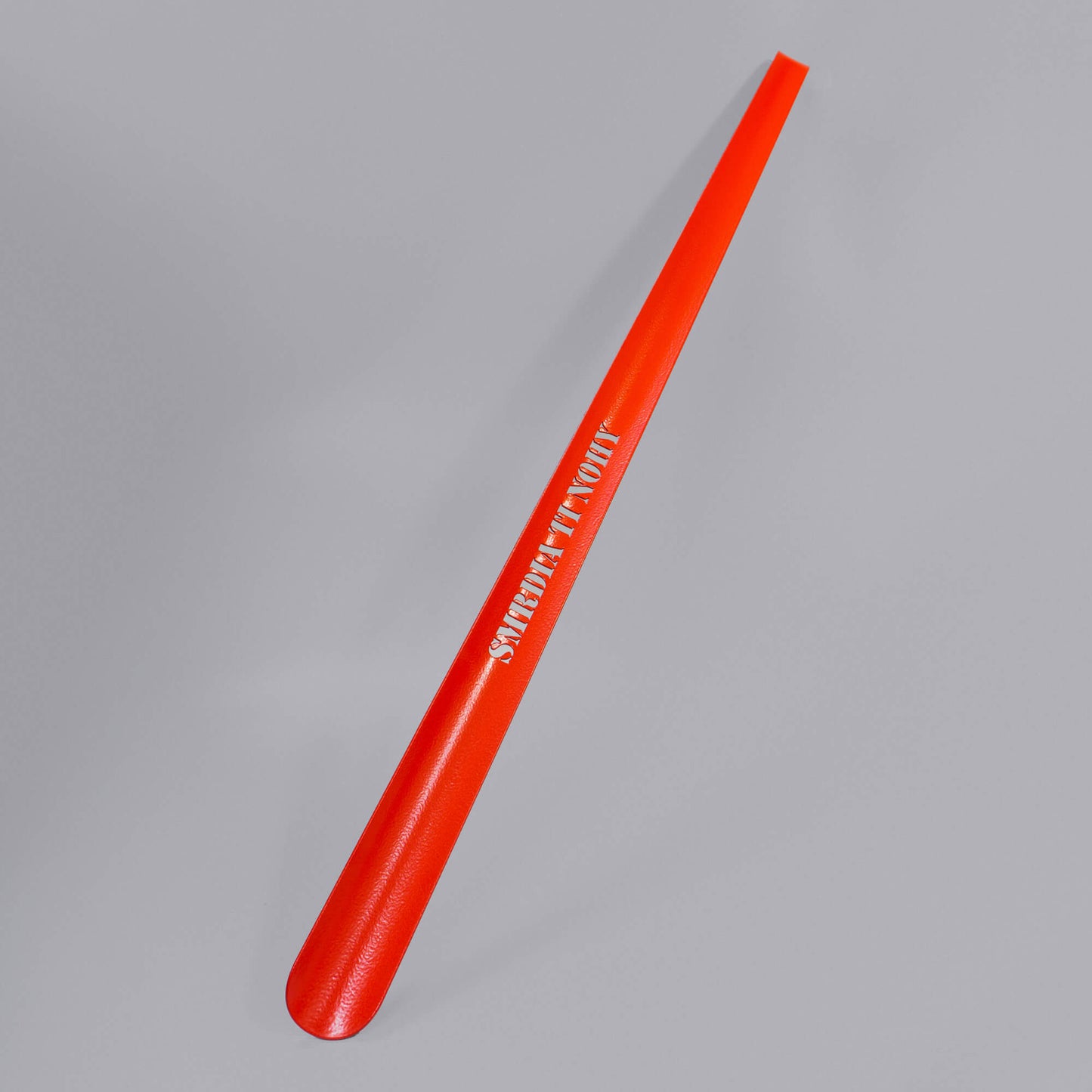 Úprimný Obuvák "Smrdia ti nohy"