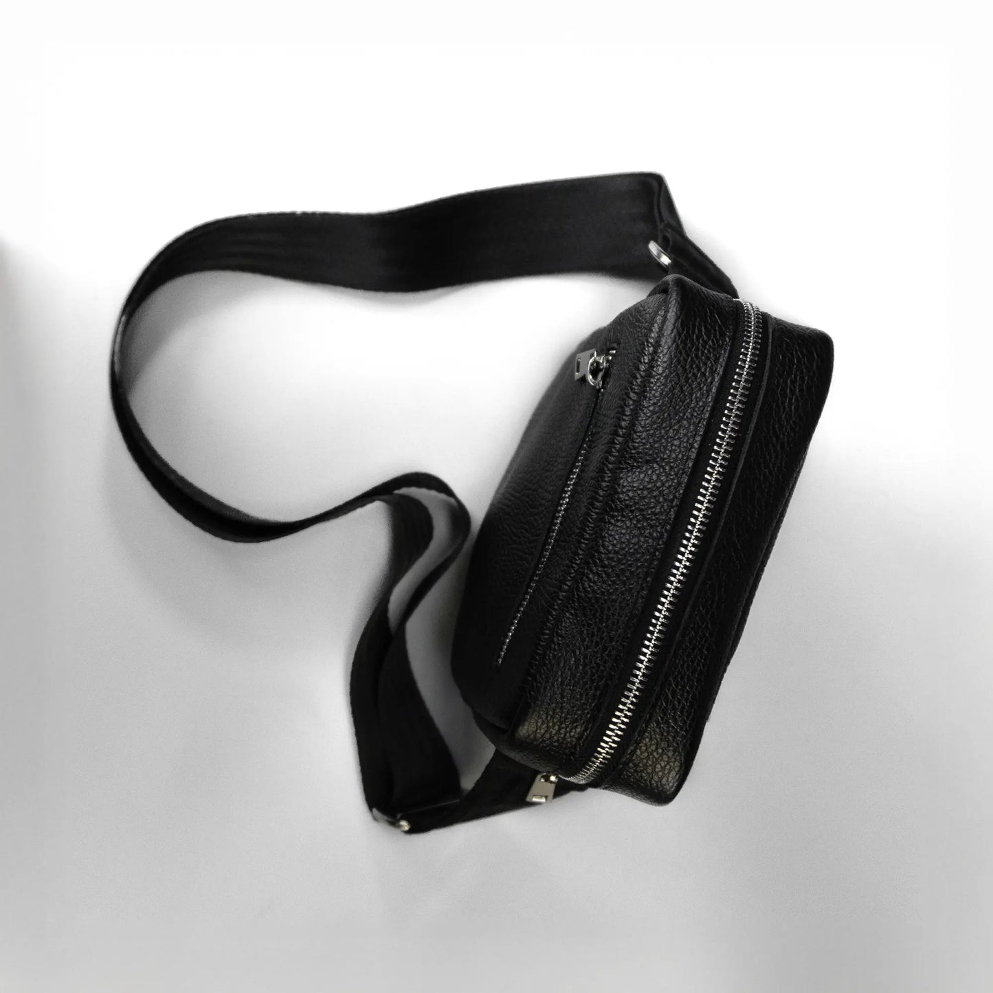 Čierna pánska kožená taška "Vancouver"