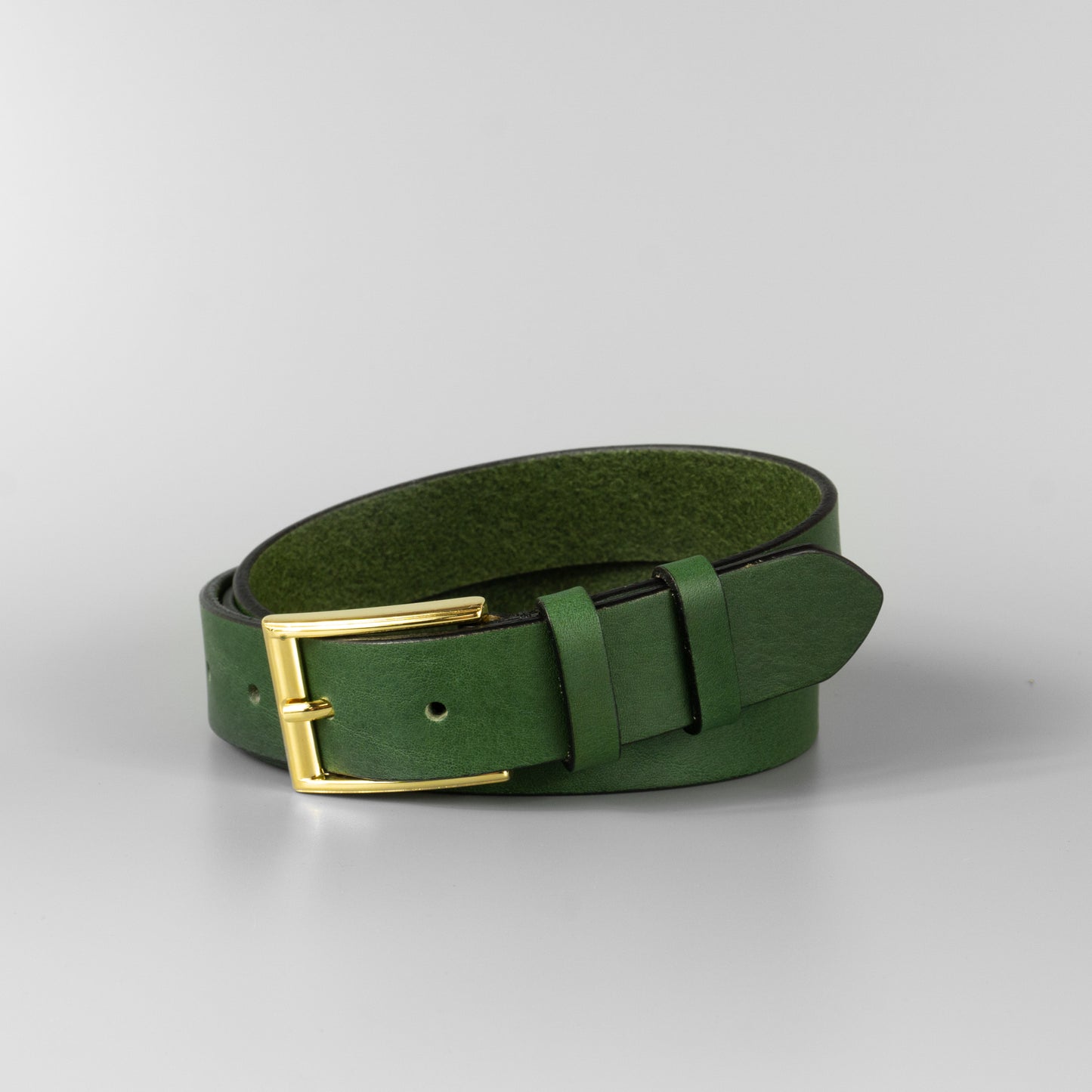 Zelený pánsky kožený opasok do obleku "Green gold" široký 3 cm